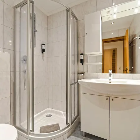 Bed & Breakfast Garni Siegele - Inklusive Silvretta-card Premium Ischgl