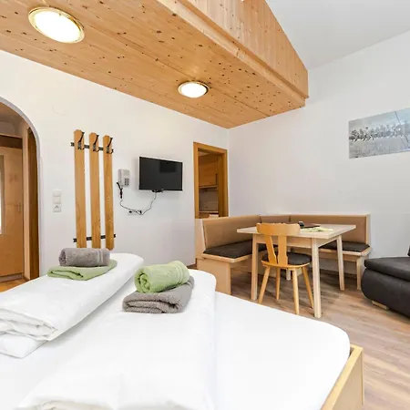 Garni Siegele - Inklusive Silvretta-card Premium Ischgl