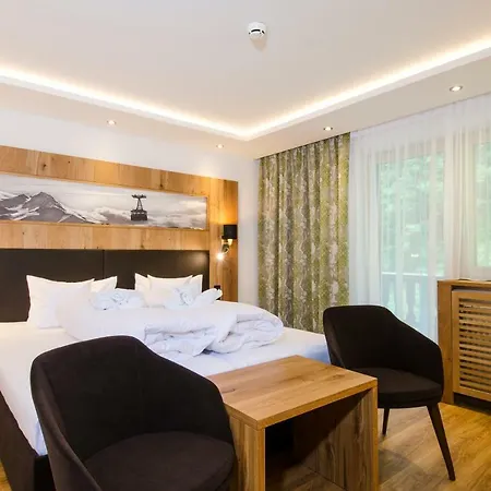 Garni Siegele - Inklusive Silvretta-card Premium Ischgl