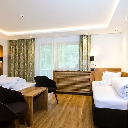 Bed & Breakfast Garni Siegele - Inklusive Silvretta-card Premium
