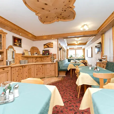 Bed & Breakfast Garni Siegele - Inklusive Silvretta-card Premium